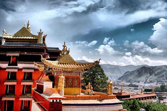 藏传格鲁派（黄教）六大寺庙